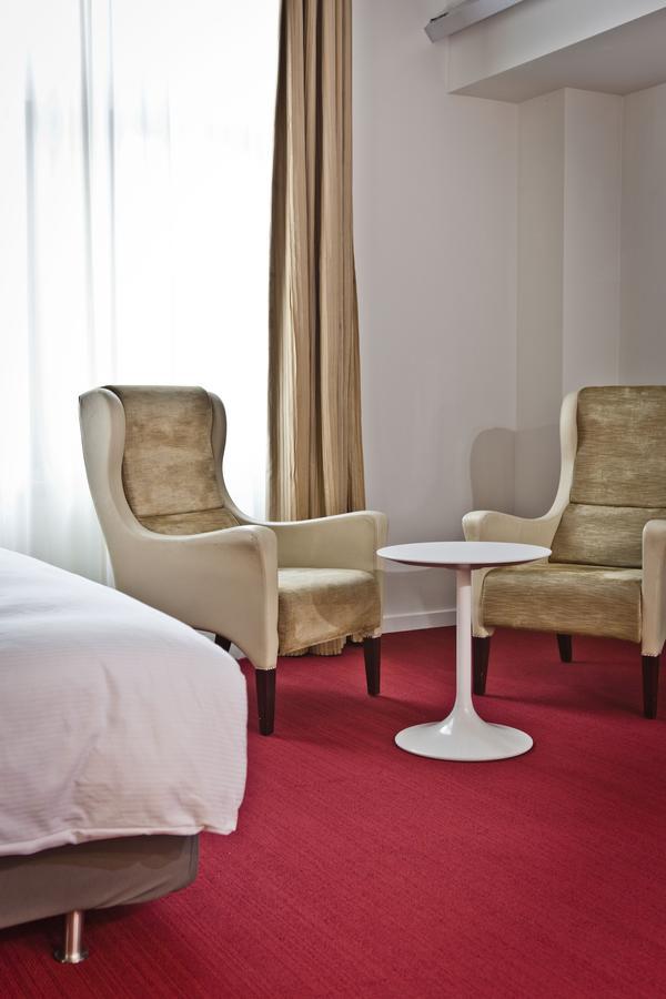 Hotel Trusten Willemstad  Εξωτερικό φωτογραφία
